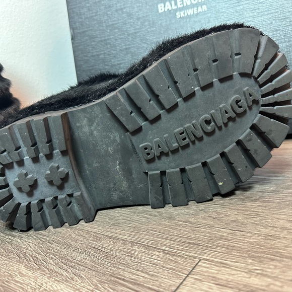 Balenciaga Alaska black mink fur - Picture 4 of 5